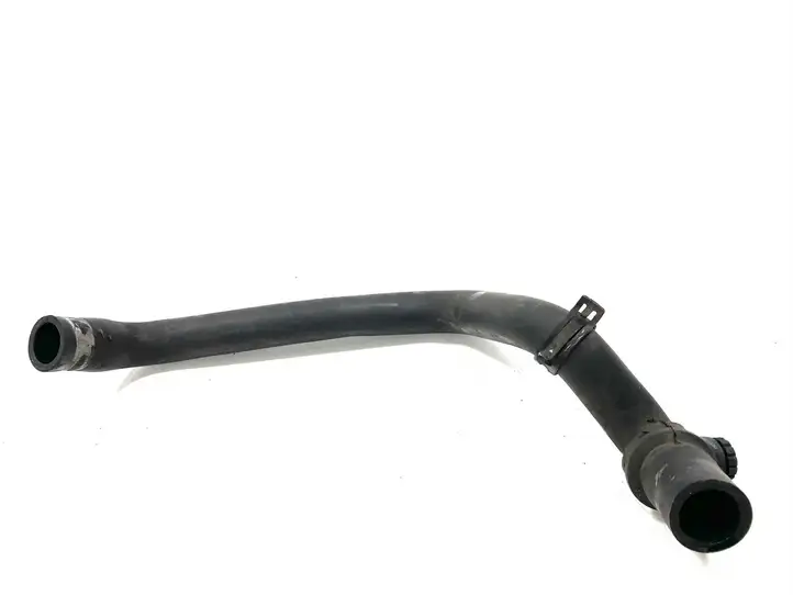 Ford Kuga I (2008 - 2012) Шланги системы охлаждения — фото 2