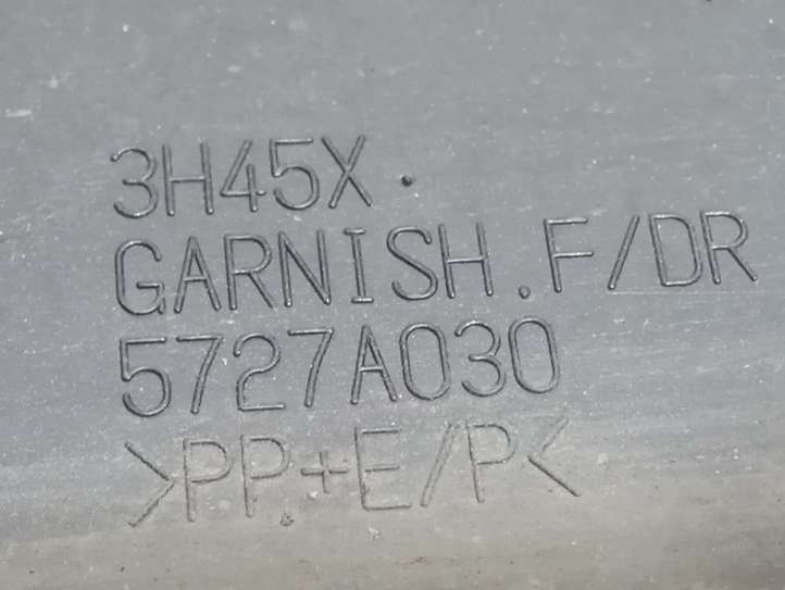 Mitsubishi Outlander (2007 - 2012)  5727A030 Отделка (молдинг) передней двери