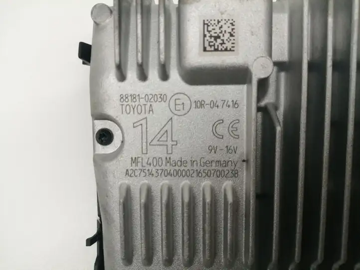 Toyota Auris E180 (2012 - 2018) 8818102030 Видеокамера заднего вида — фото 5