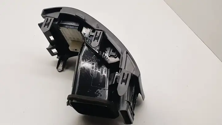 Toyota Prius+ (ZVW40) (2011 - 2018) 5568647060 Боковой воздушный дефлектор — фото 3