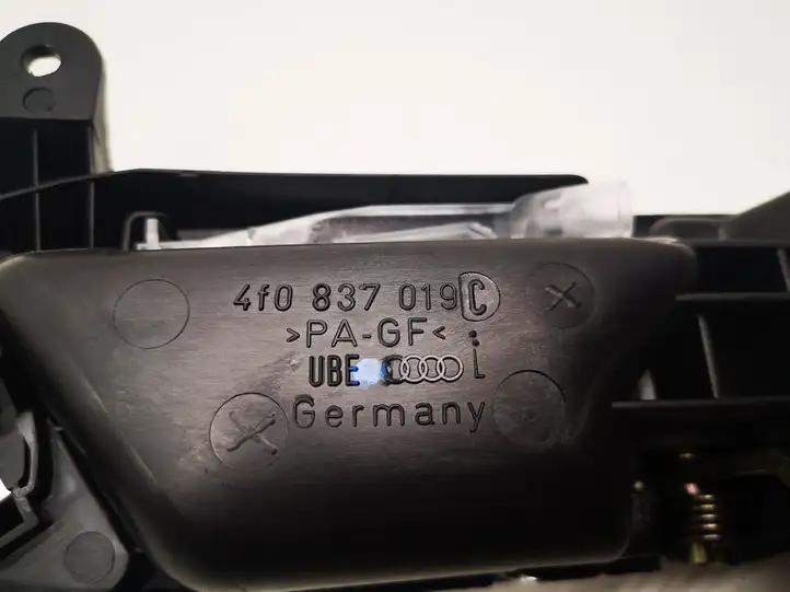 Audi A6 S6 C6 4F (2004 - 2008) 4F0837019 Внутренняя ручка двери — фото 3