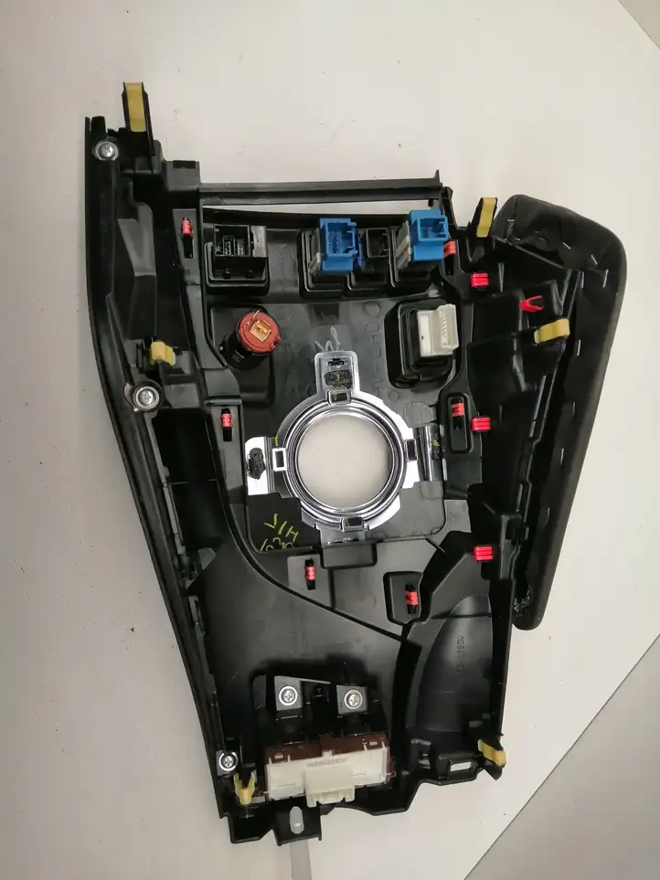 Toyota Auris E180 (2012 - 2018) 5883402050 Другие включатели / ручки/ переключатели — фото 4