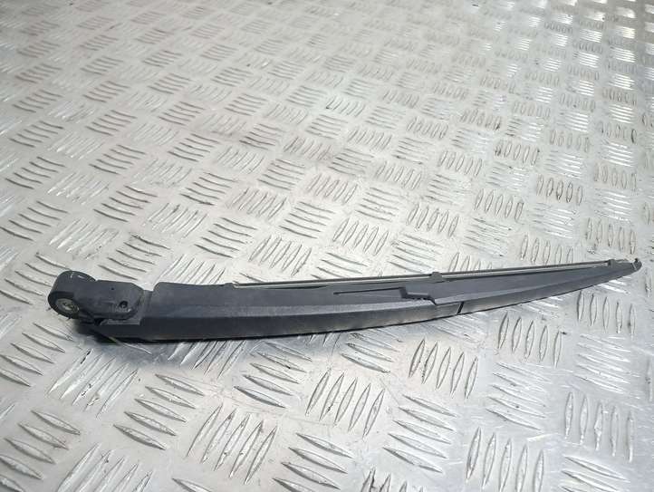 Toyota RAV 4 (XA20) (2000 - 2005)  060112 Ножка стеклоочистителя заднего стекла