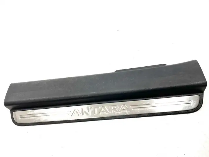 Opel Antara (2006 - 2011) 96630458 Внутренняя отделка переднего порога — фото 1
