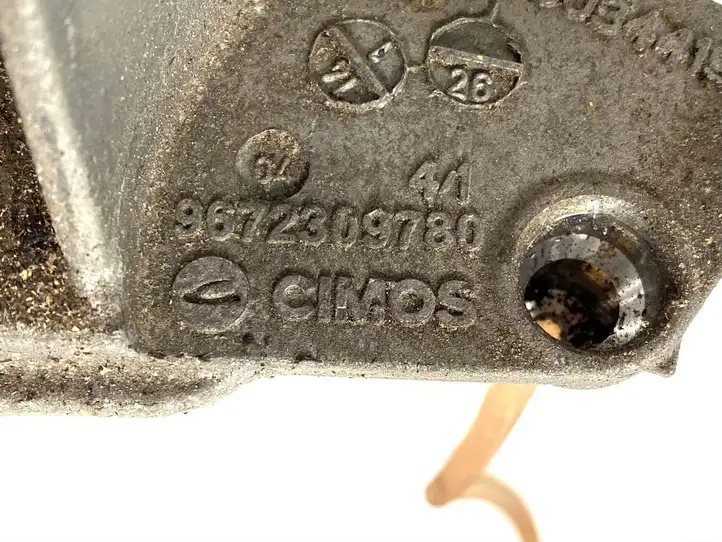 Citroen C4 (2011 - 2016) 9672309780 Кронштейн топливного насоса — фото 4