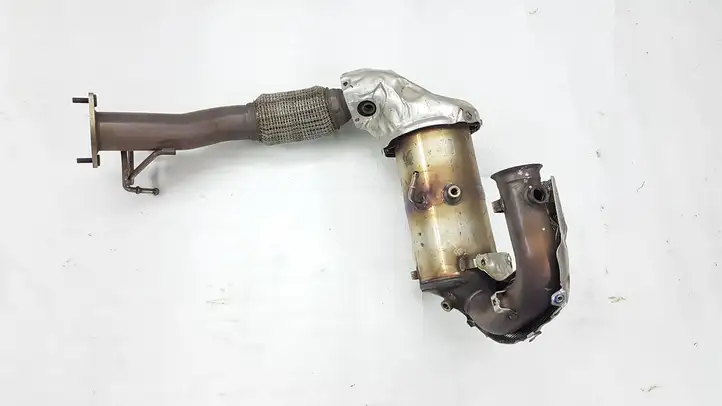 Ford Kuga II (2013 - 2019) 82439524 Катализатор / DPF / FAP — фото 2