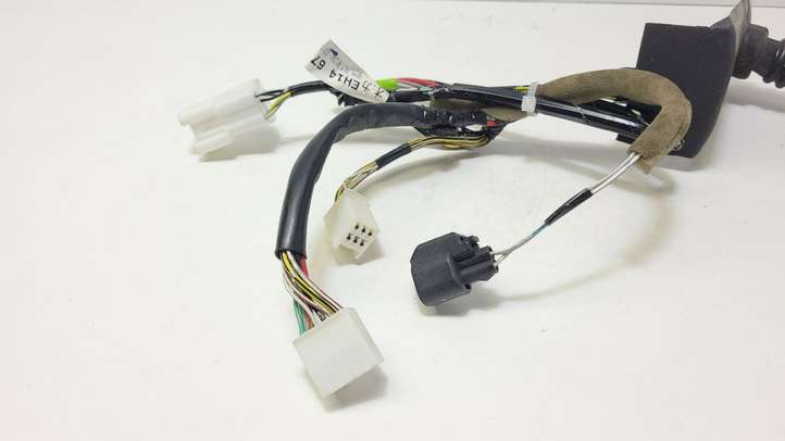 Mazda CX-7 (2006 - 2009)  EH1467220B Проводка задних дверей
