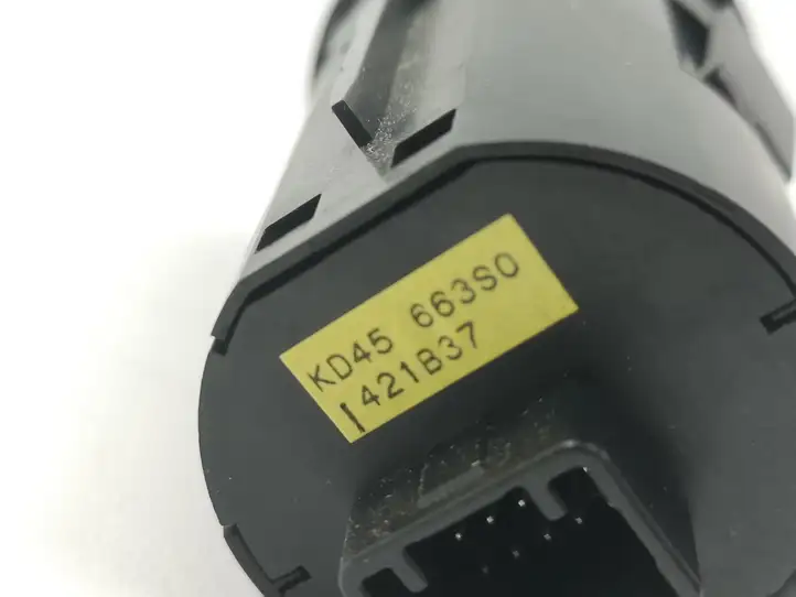 (2012 - 2015) KD45663S0 Включатель зажигания и стартера — фото 4