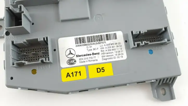 Mercedes-Benz C W205 (2014 - 2021) A2059006822 Модуль комфорта — фото 2