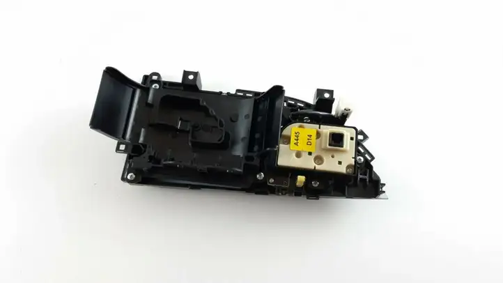 Lexus GS250 300 350 300h 450h (2011 - 2015) 3597130550 Другие включатели / ручки/ переключатели — фото 4