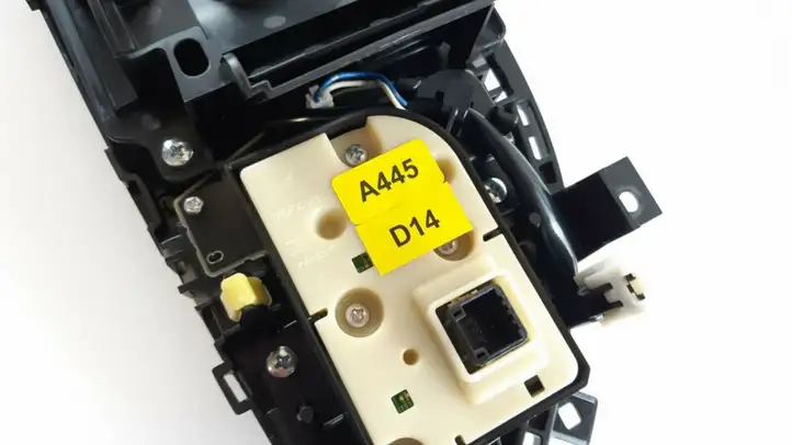 Lexus GS250 300 350 300h 450h (2011 - 2015) 3597130550 Другие включатели / ручки/ переключатели — фото 5