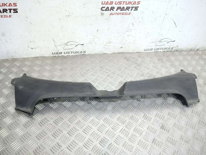 Audi A6 (2008 - 2011)  4F0807081 Отделка радиаторов