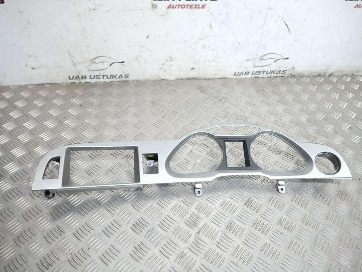 Audi A6 (2008 - 2011)  4F2857115 Отделка приборного щитка