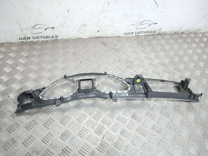 Audi A6 (2008 - 2011)  4F2857115 Отделка приборного щитка