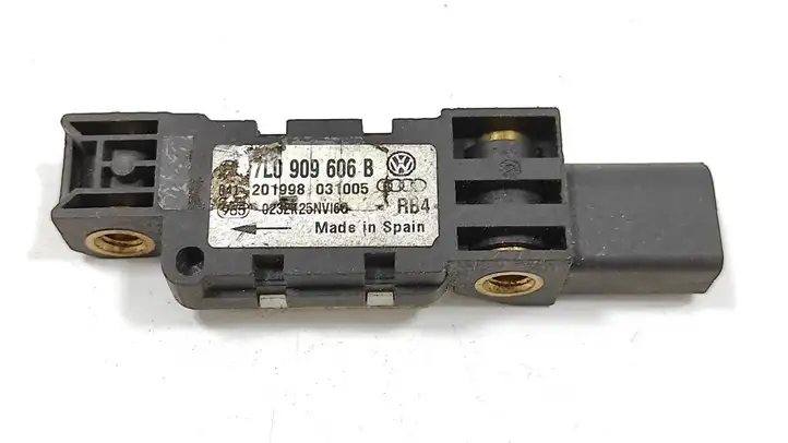 Volkswagen Touareg I (2002 - 2010) 760909606B Датчик удара SRS — фото 1