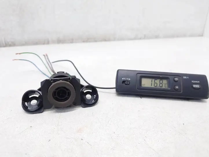 Mercedes-Benz (2011 - ) A6398300072 Датчик температуры воздуха в салоне — фото 2