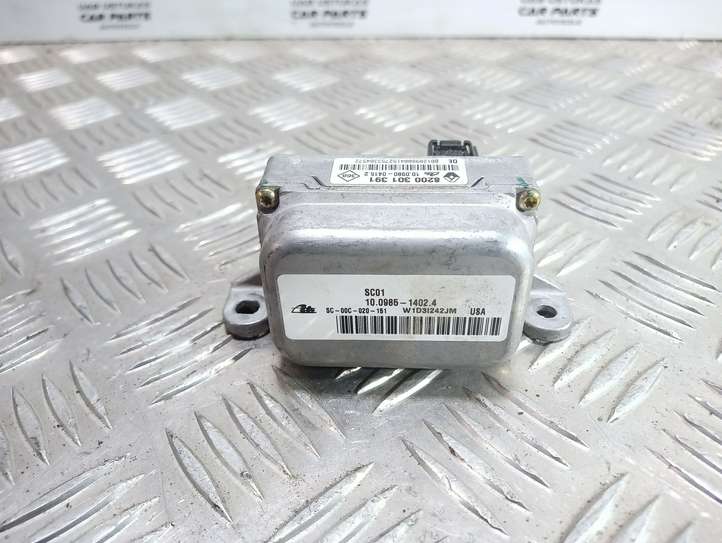 Renault Laguna (2001 - 2005)  8200301391 Датчик ESP (системы стабильности) (датчик курсовой устойчивости))