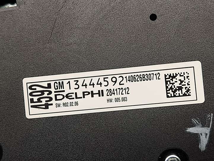 Opel Astra (2012 - 2015)  22976602 Радио/ проигрыватель CD/DVD / навигация