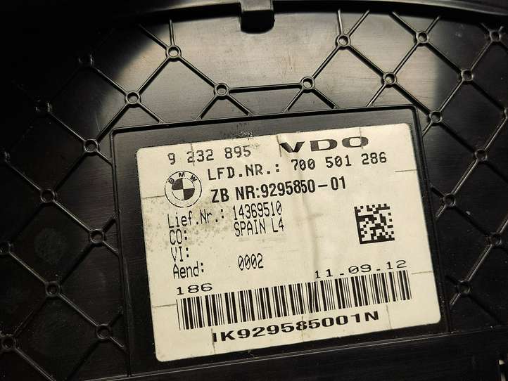 BMW 3 F30 F35 F31 (2012 - 2018)  9232895 Спидометр (приборный щиток)