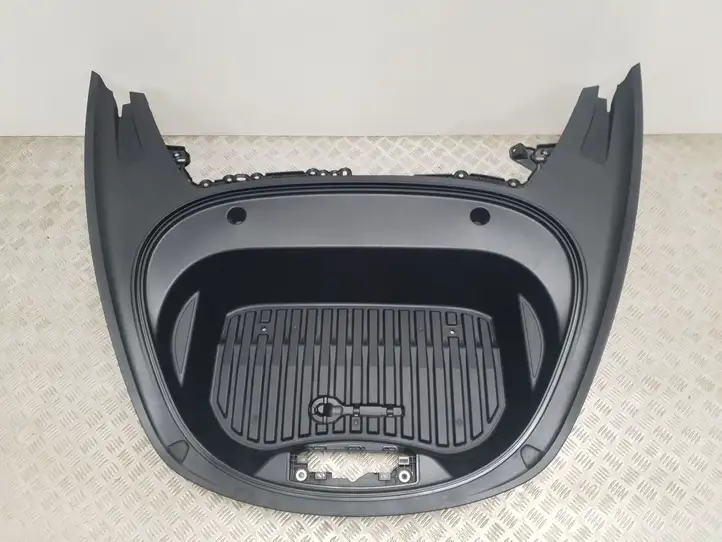 Tesla (2021 - ) 1526738-00-B Прочая отделка багажника — фото 1