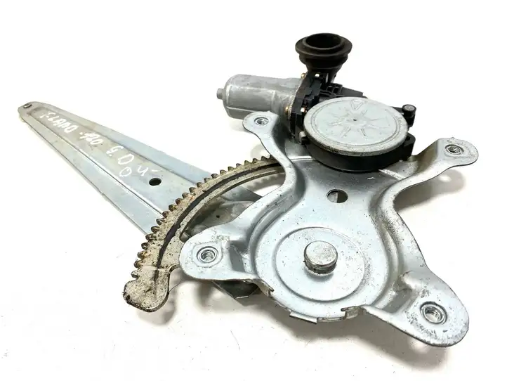 Toyota Land Cruiser (J120) (2002 - 2009) 8572058010 Стеклоподъемник задней двери — фото 1