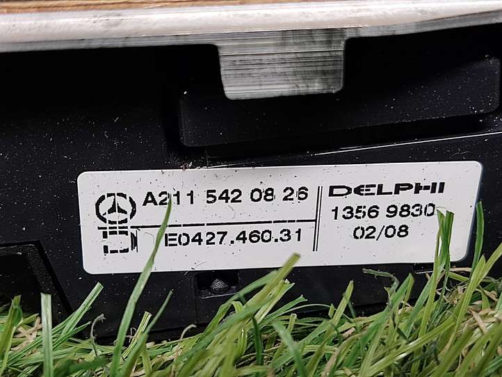 Mercedes-Benz CLS C219 (2003 - 2011)  A2196807736 Рамка рычага переключения передач