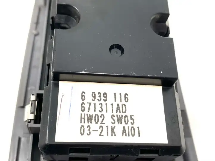 BMW 5 E60 E61 (2004 - 2010) 6939116 Кнопка стеклоподъемников — фото 4