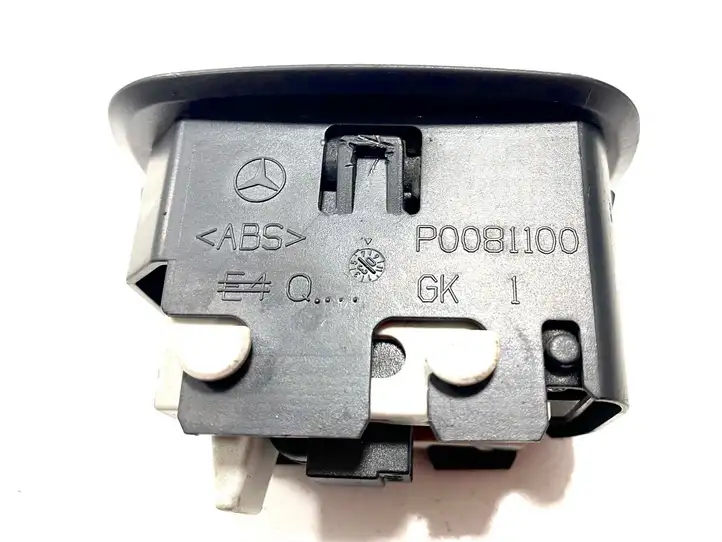 Mercedes-Benz CLK A209,C209 (2002 - 2009) P0081100 Блок кнопок стеклоподъемников — фото 5