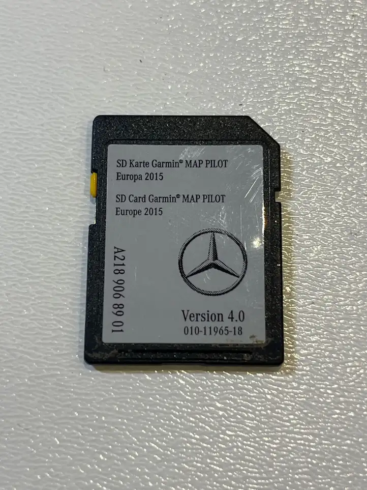 Mercedes-Benz (2012 - ) A2189068901 Навигационные карты CD/DVD — фото 1