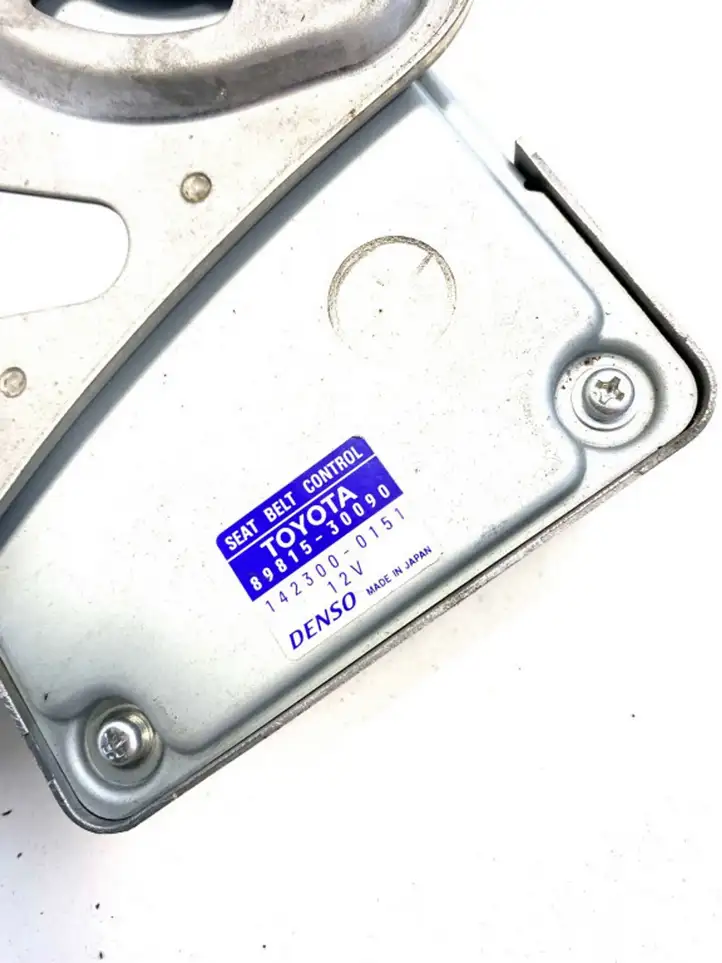 Lexus GS 300 350 430 450h (2004 - 2007) 8981530090 Реле предупреждения об ремнях безопасности — фото 3