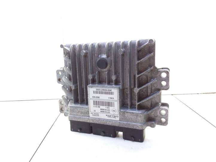 Renault Clio II (2001 - 2005)  237101989R Блок управления двигателя