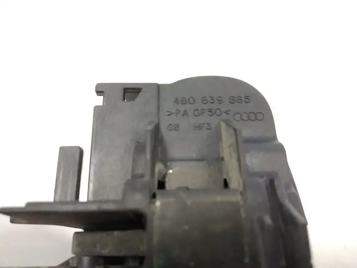 Audi A3/S3 8P (2008 - 2013) 4B0839885 Наружная ручка двери — фото 4