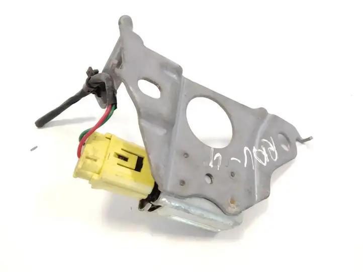 Toyota RAV 4 (XA20) (2000 - 2005) 8983442020 Датчик удара SRS — фото 2