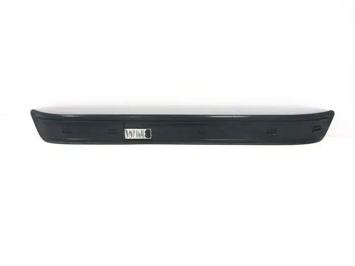 BMW 3 E90 E91 (2005 - 2012) 73060280 Внутренняя отделка переднего порога — фото 2