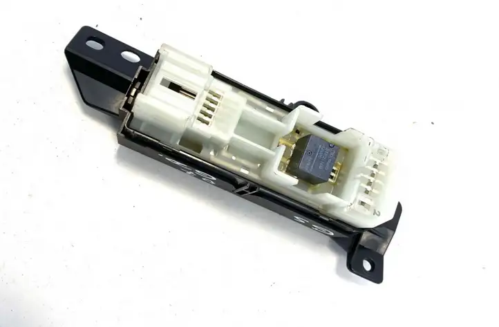Lexus GS 300 350 430 450h (2004 - 2007) 8403030110 Блок кнопок стеклоподъемников — фото 3