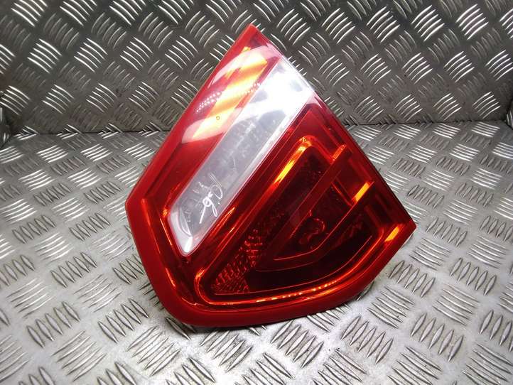 Citroen C4 Picasso (2006 - 2013)  9653547677 Задний фонарь в крышке багажника