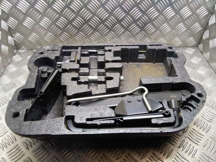 Citroen C4 Picasso (2006 - 2013)  9681017280 Комплект инструментов