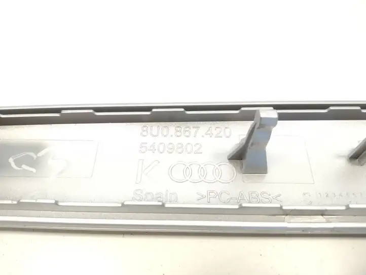 Audi Q3 8U (2011 - 2014) 8U0867420 Обшивка задней двери — фото 3