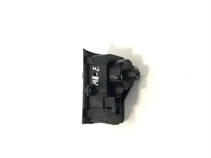 Mercedes-Benz E W211 (2002 - 2009) 2115450304 Включатель фонарей — фото 2