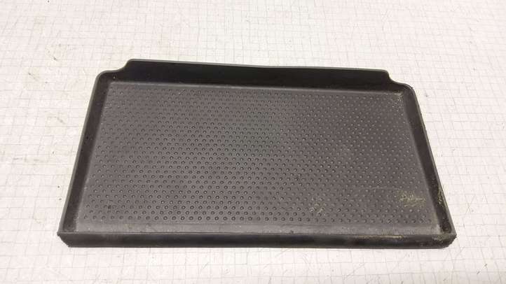 Volkswagen PASSAT B5.5 (2001 - 2005)  3B0858169B Подстилочка выдвижного ящика / полочки