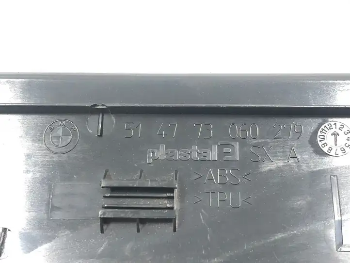BMW 3 E90 E91 (2005 - 2012) 73060279 Внутренняя отделка переднего порога — фото 3