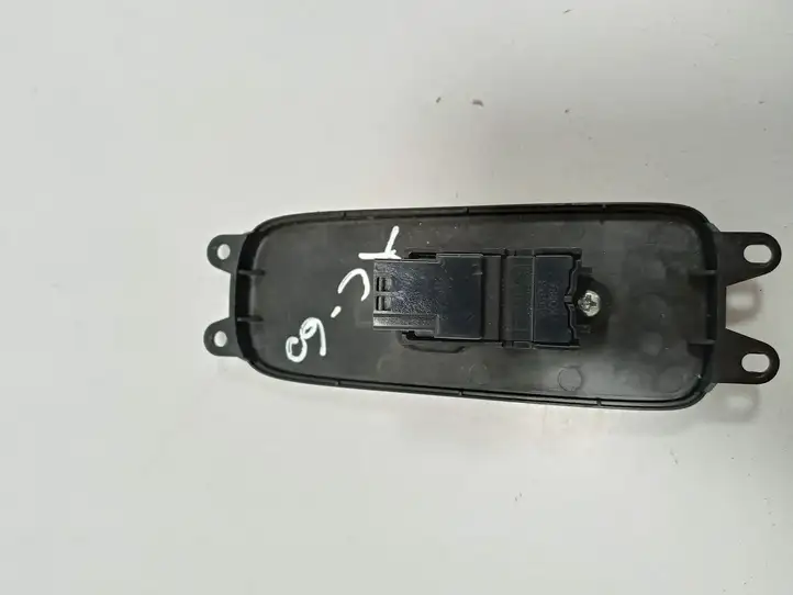 Volvo XC60 (2008 - 2013) 31272012 Кнопка стеклоподъемников — фото 3