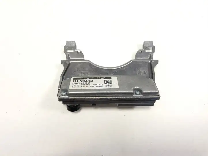 Renault Megane III (2009 - 2016) 284624816R Камера в лобовом стекле — фото 4