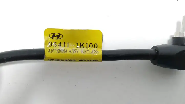 Hyundai ix20 (2010 - 2015) 954111K100 Антенна бесключевого доступа — фото 2
