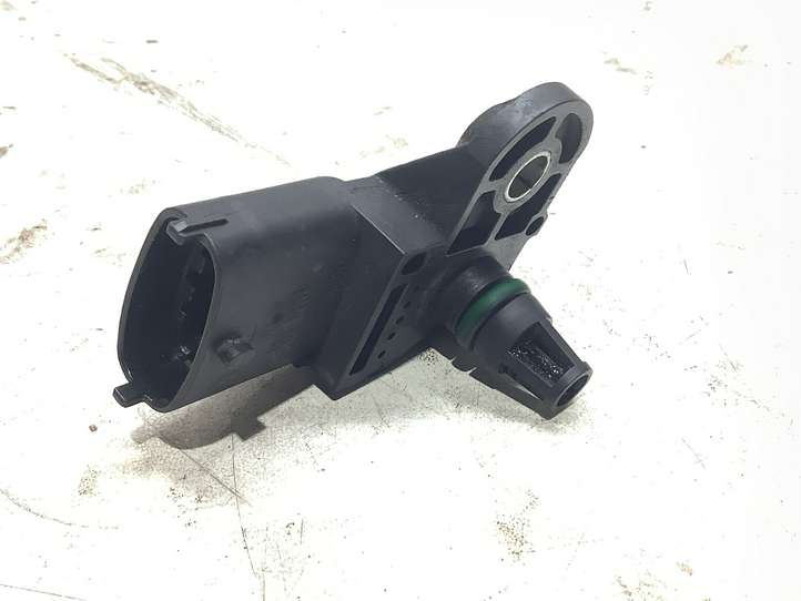 Opel Zafira (2008 - 2014)  0281002845 Датчик давления воздуха