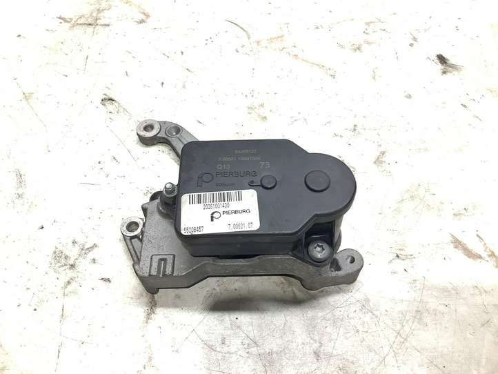 Opel Zafira (2008 - 2014)  55205127 Двигатель заслонки