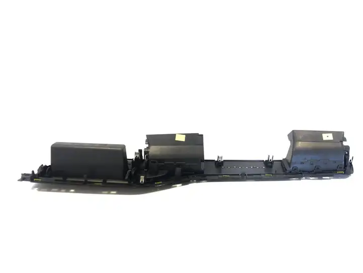 Citroen C5 (2004 - 2008) 9682530977 Центральный воздушный дефлектор — фото 3