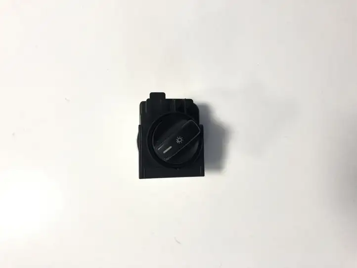 Mercedes-Benz A W169 (2004 - 2012) 1695451504 Включатель фонарей — фото 1