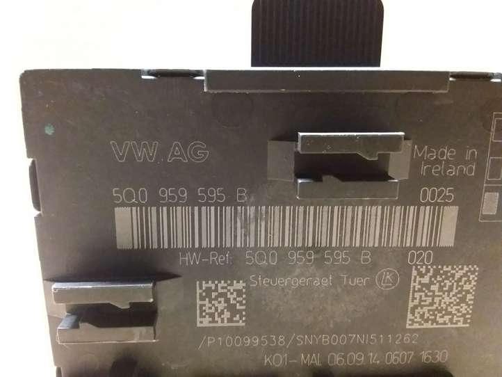 Audi A3/S3 8V (2012 - 2016)  5Q0959595B Блок управления дверью