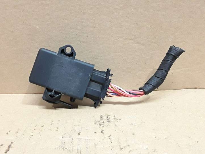 Volkswagen Sharan (2010 - 2015)  5K0959772 Реле обогрева